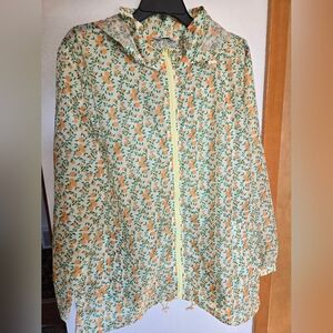 Lightweight Hooded Jacket with Orange Pattern